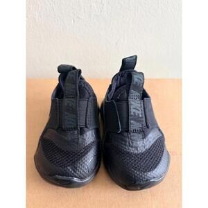 Nike Flex Runner Toddler Slip-on Sneakers (Size 2)